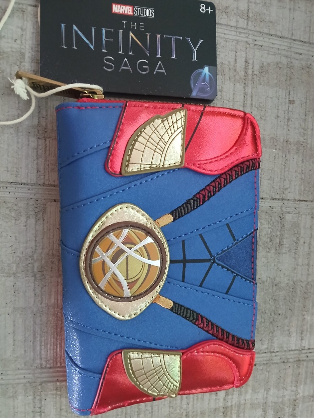 NWT LOUNGEFLY THE INFINITY SAGA MARVEL STUDIOS  DR. STRANGE FULL ZIP WALLET